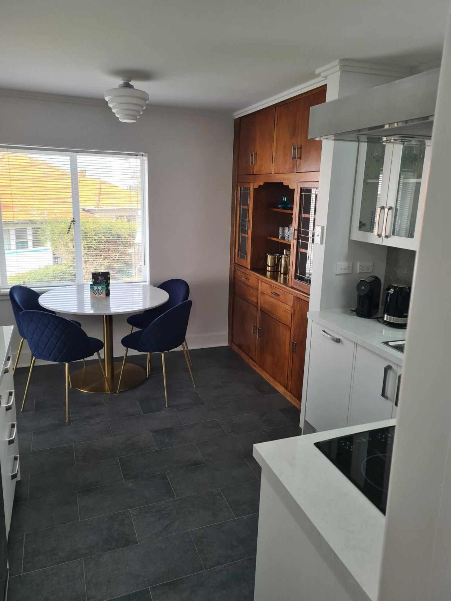 Apartamento Art Deco Beauty On The Bay Hill Timaru Exterior foto